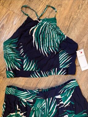 Red Dress/Palms Away Navy & Green Palm-Print Two-Piece Outfit